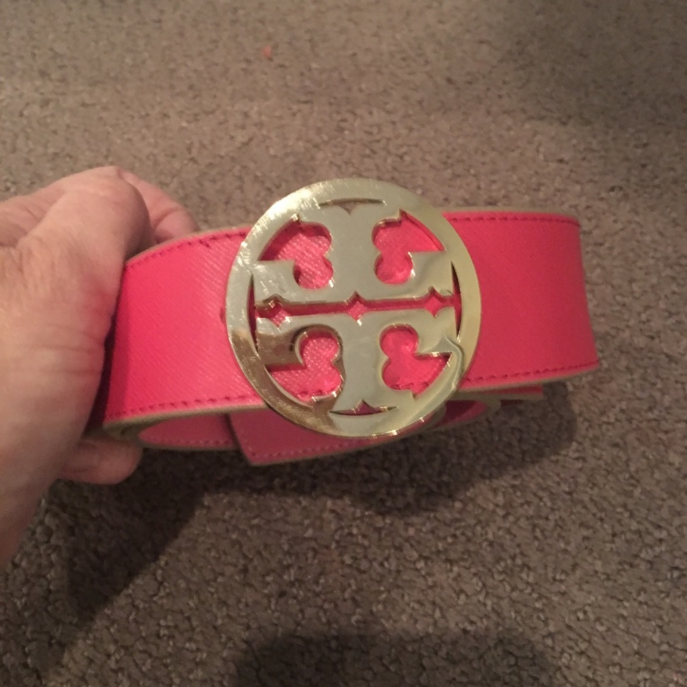 Tory Burch reversible belt total length 45”